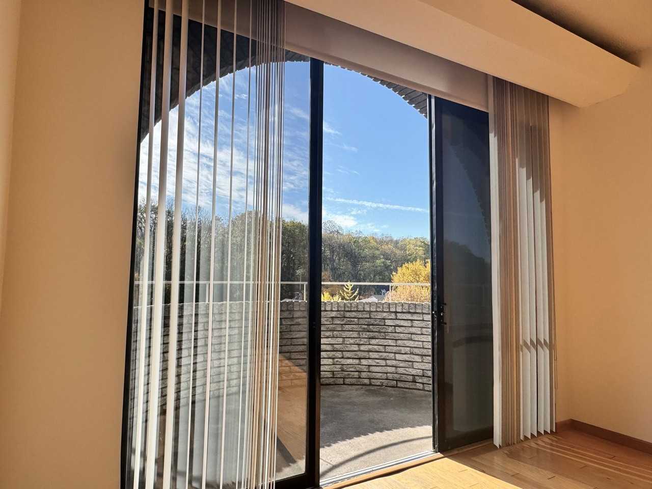 Shorewood Apartments - Photo 4 of 17