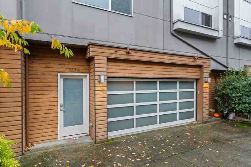 1624 East Yesler Way - Photo 2 of 29