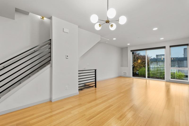 1624 East Yesler Way - Photo 7 of 29