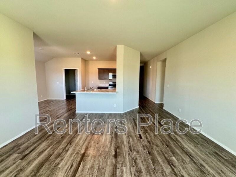 15824 Appaloosa St - Photo 3 of 16