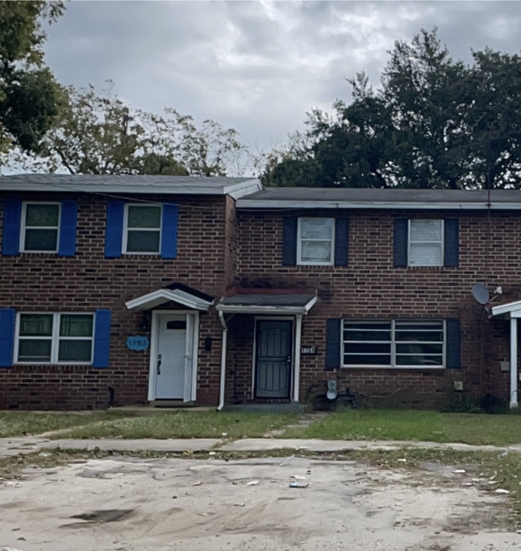 1751 Powhattan Street