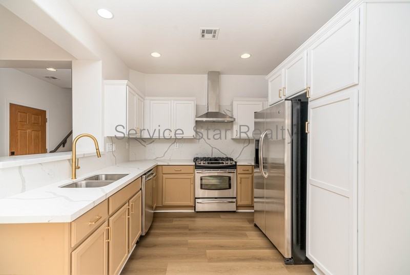 3977 E Cat Balue Dr - Photo 2 of 24