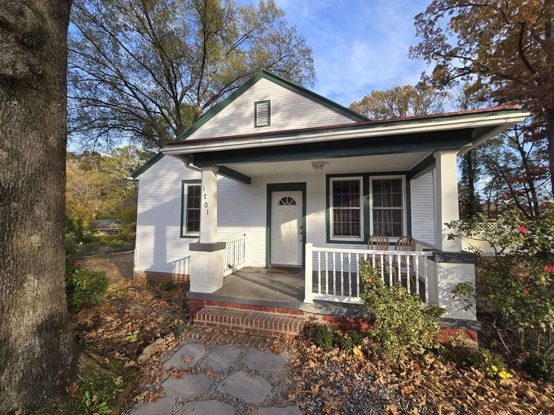 1701 Whitehead Rd - Photo 3 of 14