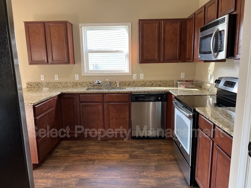 12860 Starling Cv - Photo 7 of 31