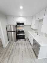 433 W Garfield Ave - Photo 1 of 1