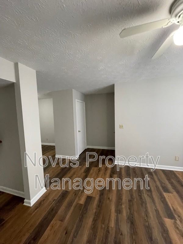 155 Bowen St #9 - Photo 5 of 24