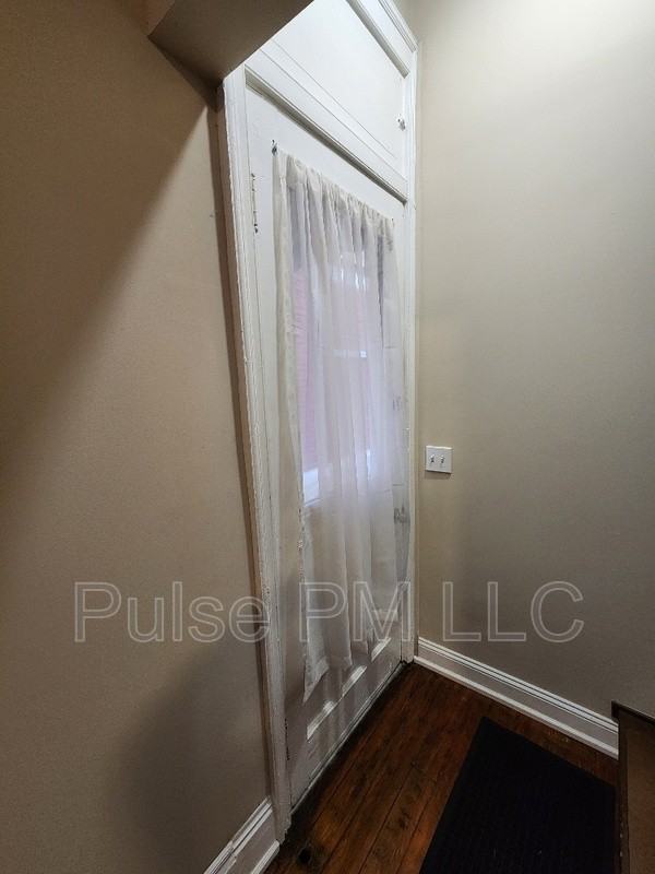 1539 Saint Clair Street #1 - Photo 7 of 20