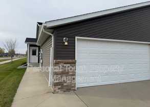 2320 5th St W #B - Photo 1 of 1