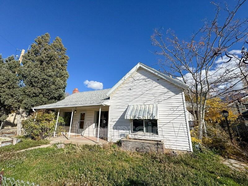 3515 Millcreek Road - Photo 2 of 38