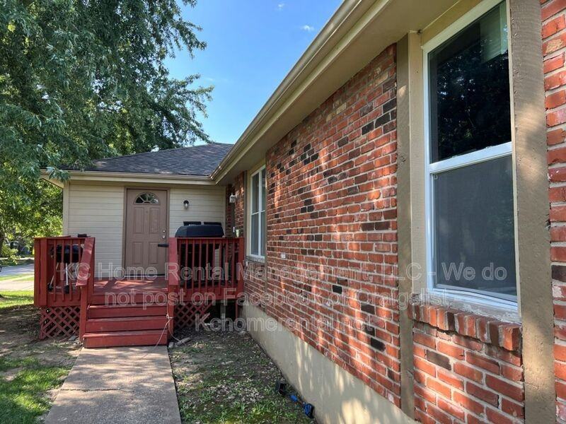 418 N Jennings Rd - Photo 2 of 29