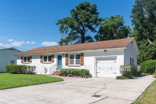 4640 Glenn St - Photo 1 of 1