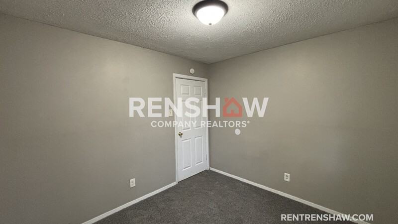 3149 University St - Photo 5 of 14