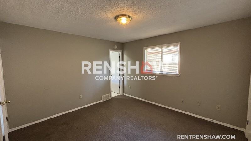 3564 Fox Meadows Rd - Photo 6 of 20