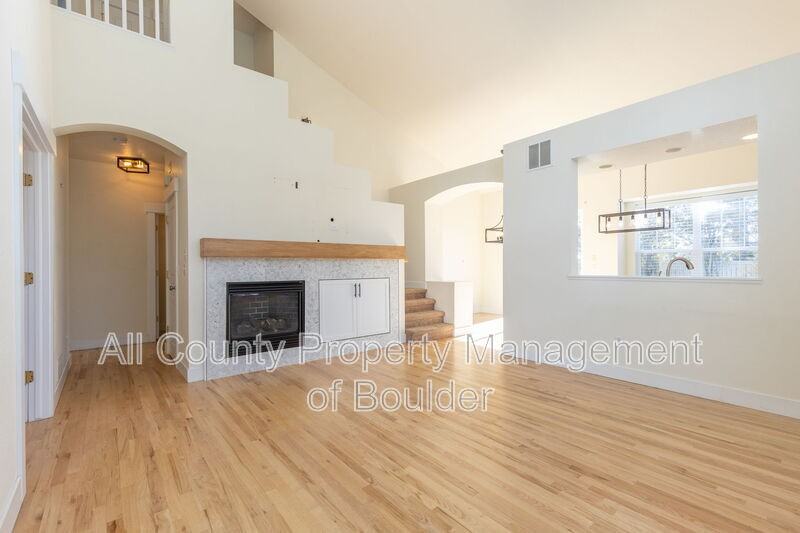 313 Caribou Pass Cir - Photo 4 of 31