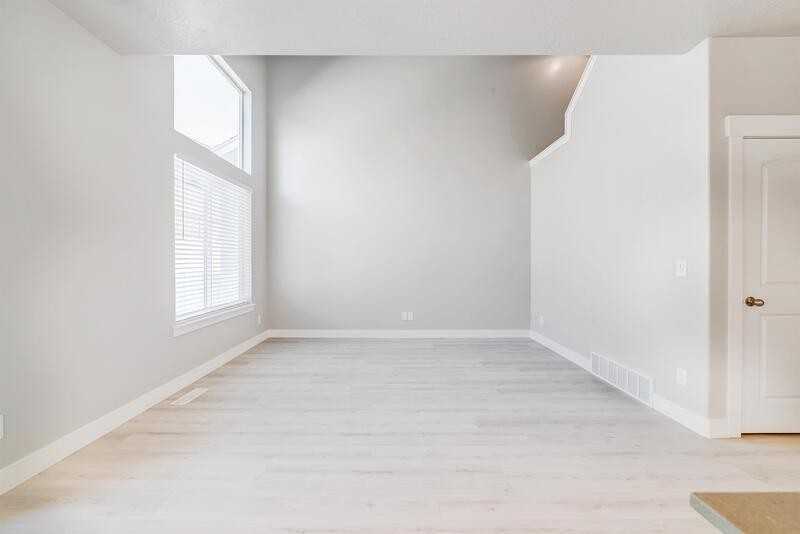 16168 S Truss Dr - Photo 5 of 10