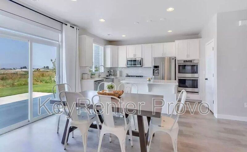 934 Sw - Photo 6 of 17