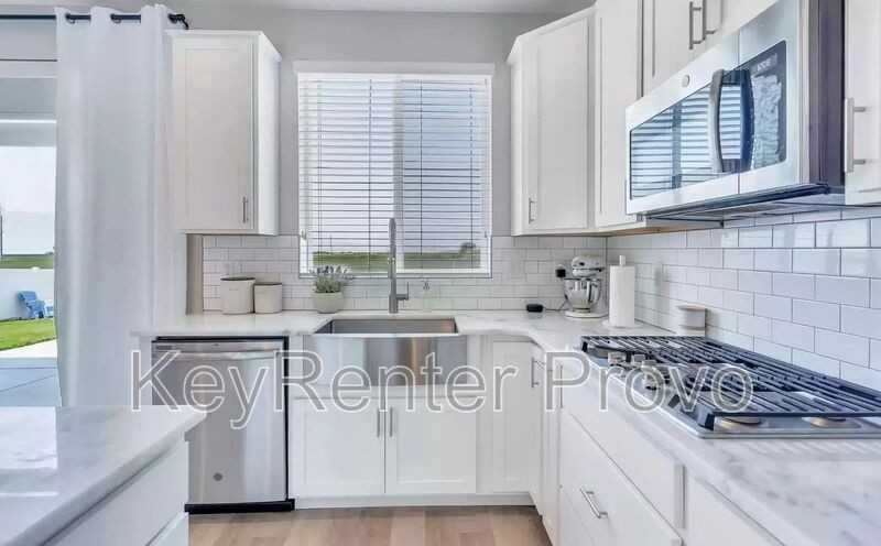 934 Sw - Photo 7 of 17