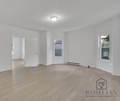 featured image of 270 Walnut St #1