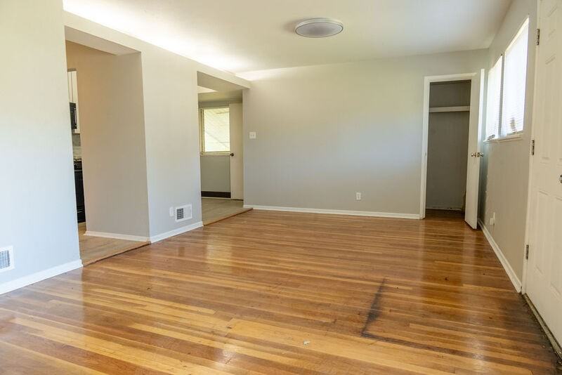 277 Roderick Dr - Photo 6 of 22