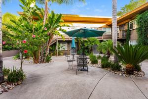 featured image of 1185 Lincoln Ave