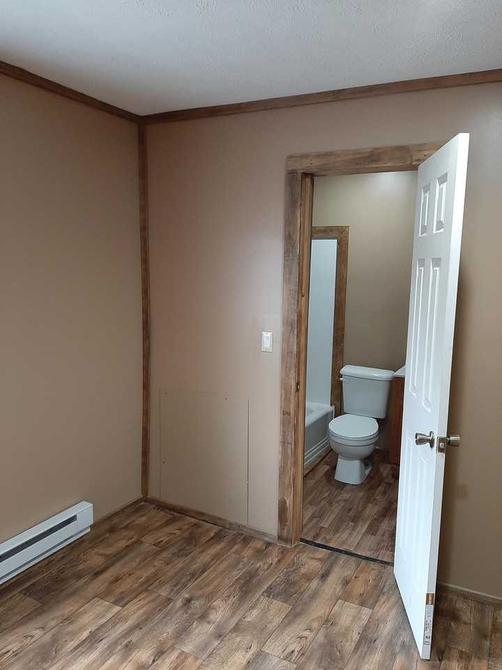 Shawnee Avenue Complex - Photo 6 of 12