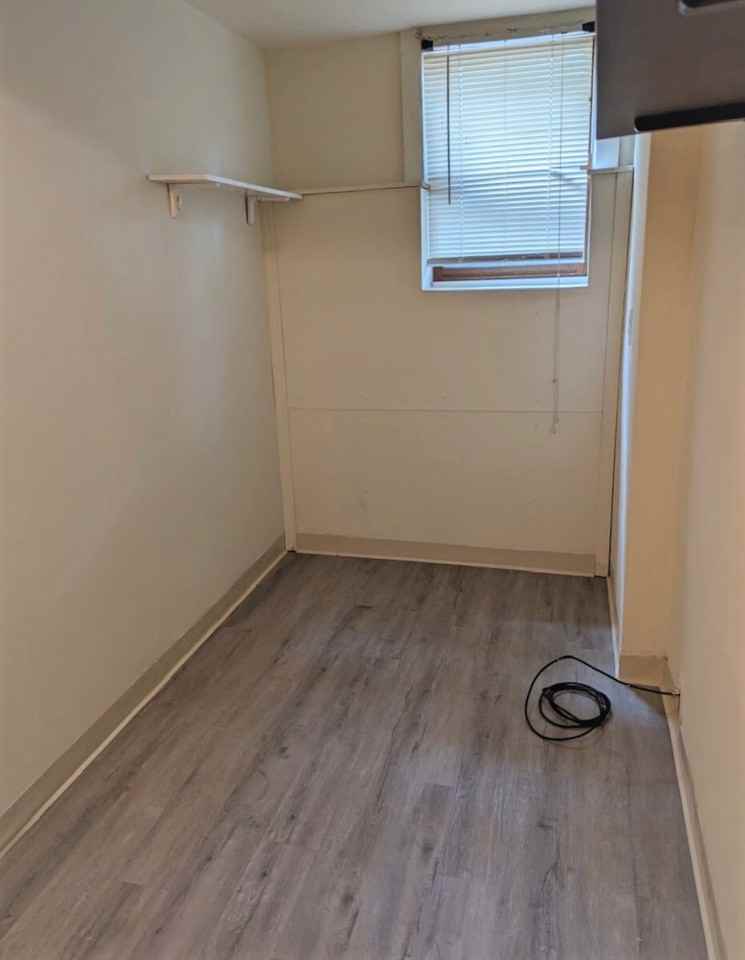 RM 2025 Sherman Avenue - Photo 2 of 13