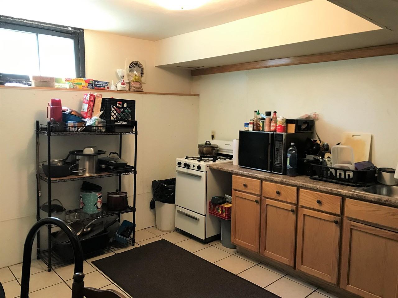 RM 2025 Sherman Avenue - Photo 4 of 13