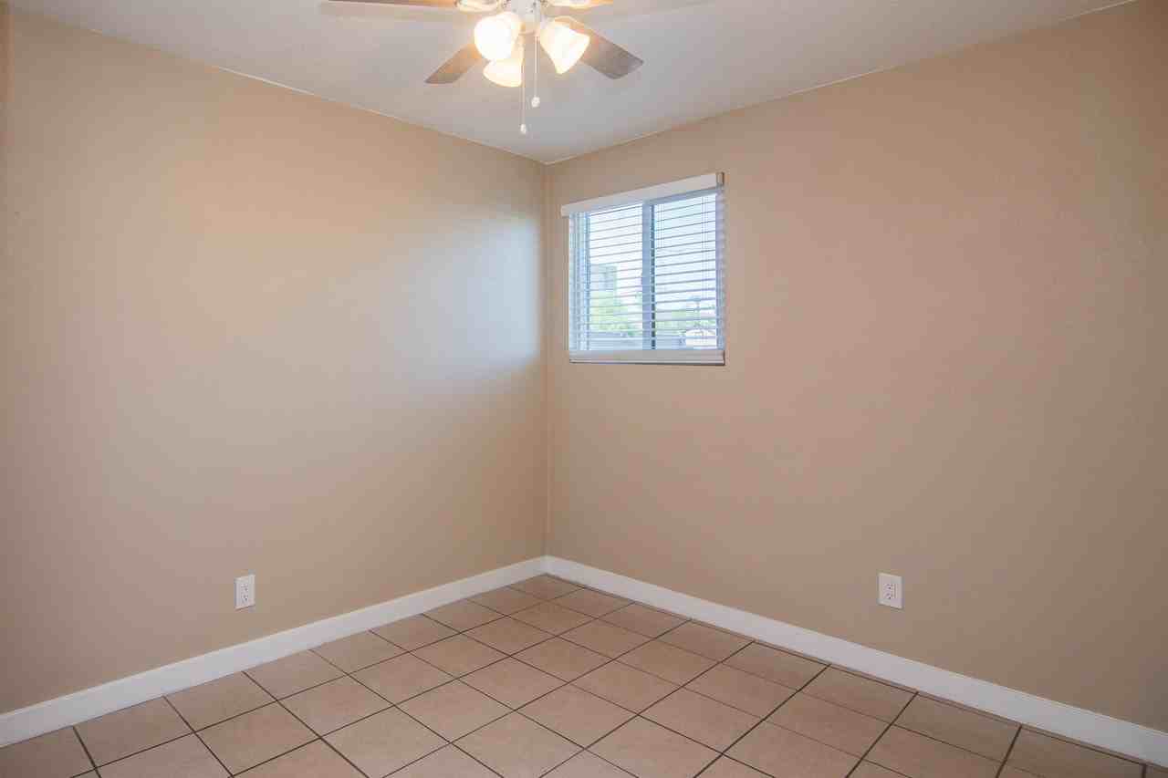 Downing Studios on 12th St - Photo 5 of 50