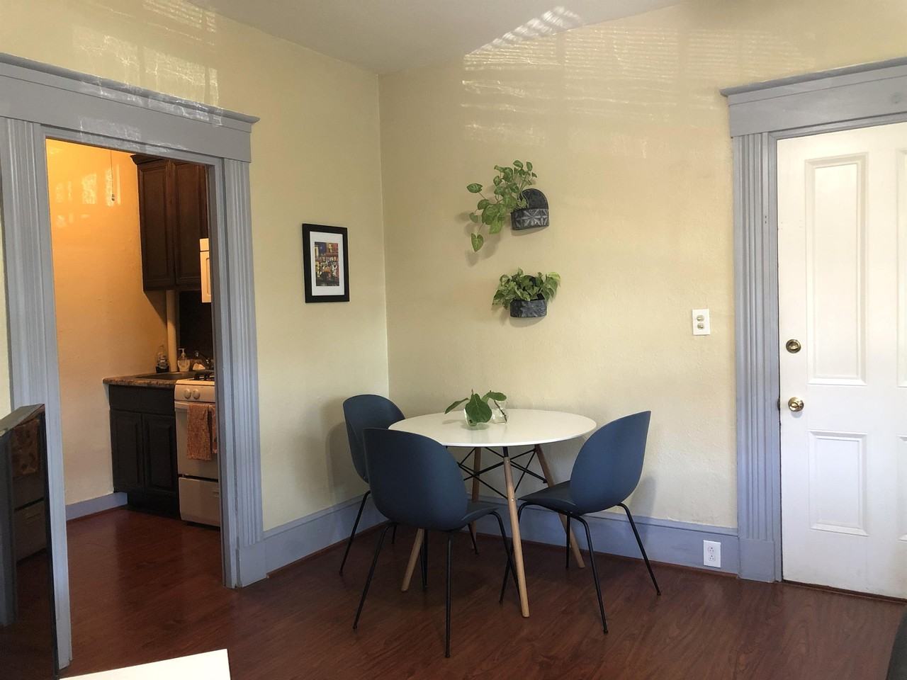 524 Jefferson Street - Photo 3 of 15