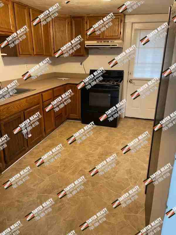 FPG 132 East Pearl Street - Photo 3 of 6