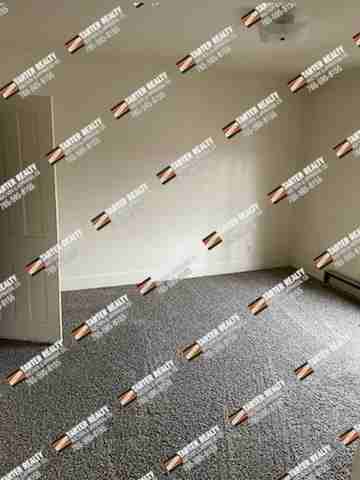 FPG 132 East Pearl Street - Photo 6 of 6