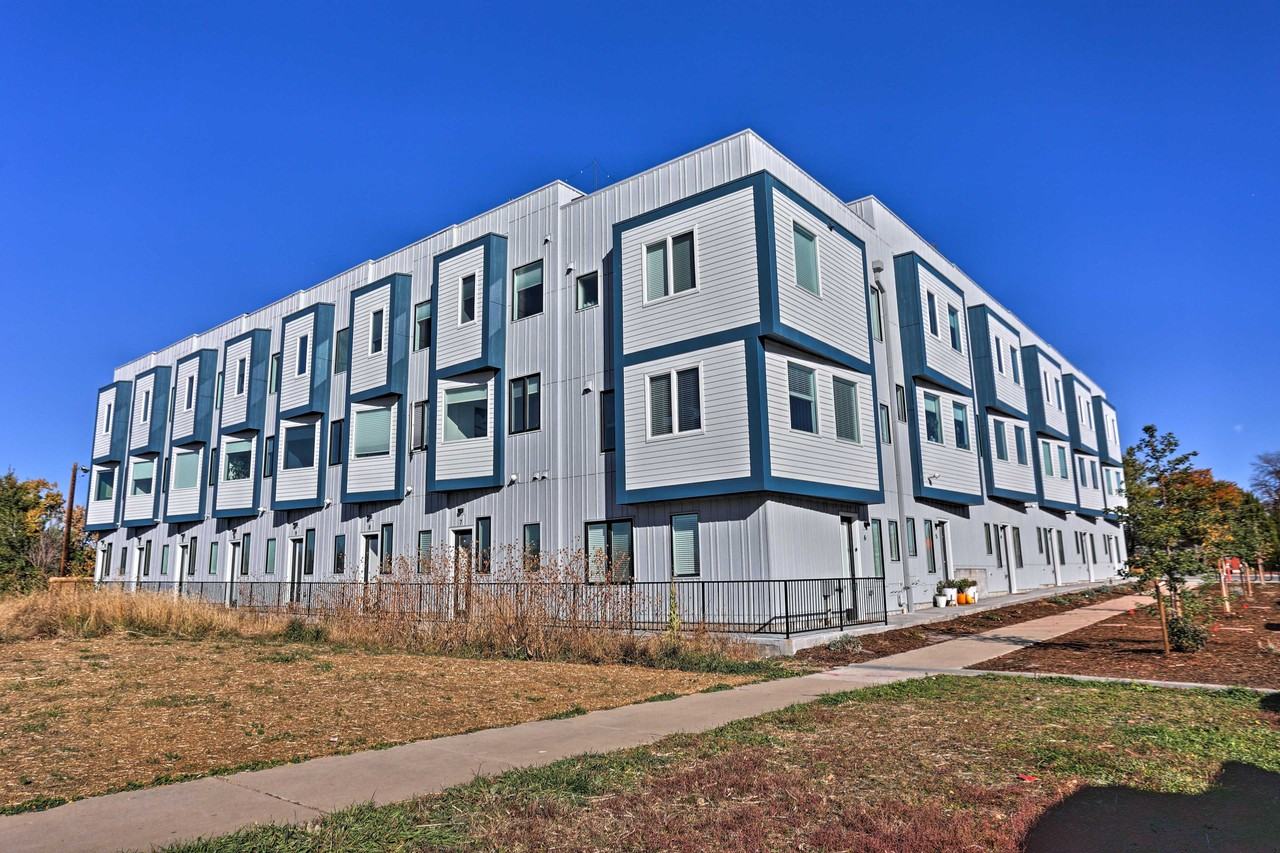 3101 West 47th Avenue - Photo 2 of 28