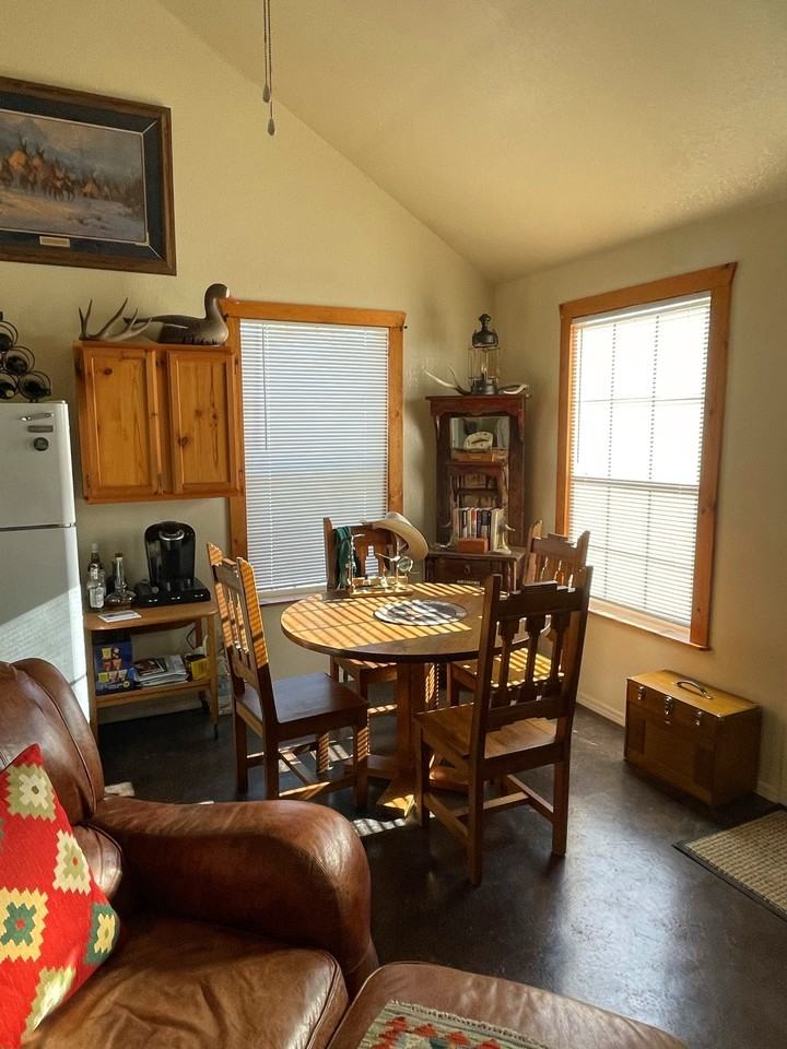 1014 Cypress Cove Rd - Photo 2 of 19