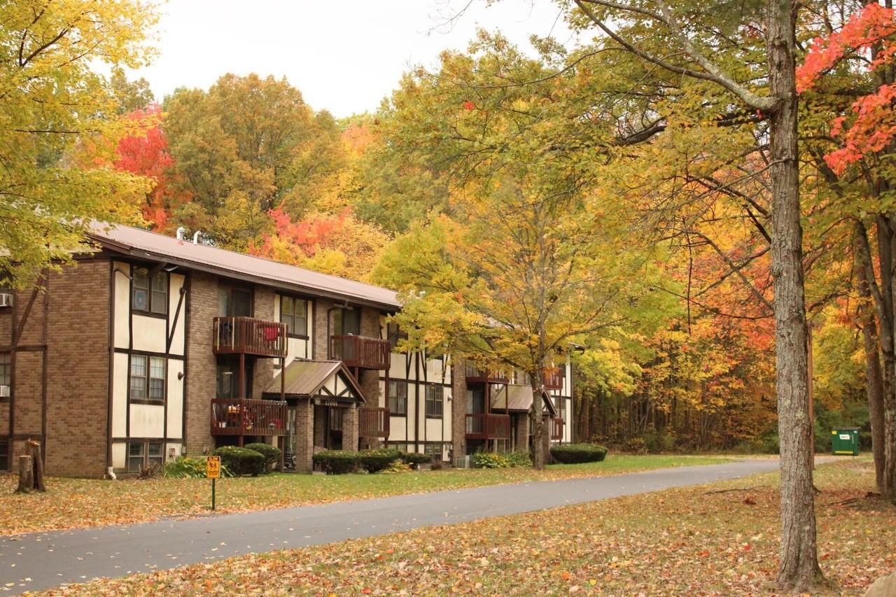 Brookside Commons - Photo 2 of 12