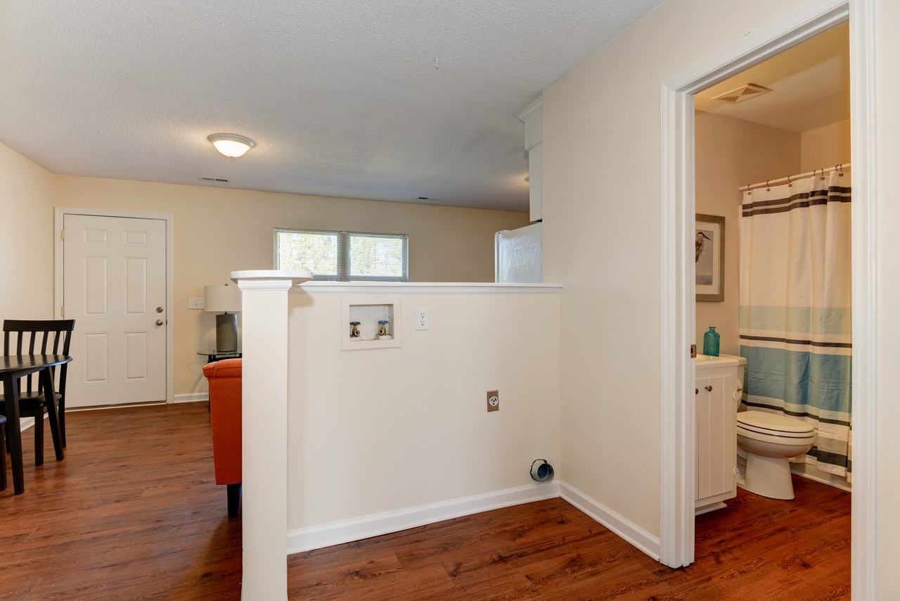 3030 Adams Boulevard - Photo 4 of 10