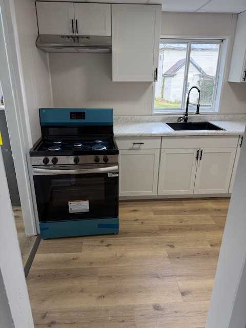 174 Lunetta Street - Photo 2 of 18