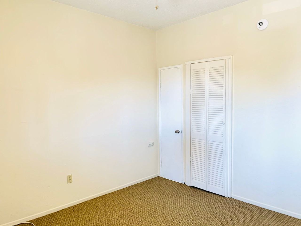 2221 Abbott Street #8 - Photo 7 of 13