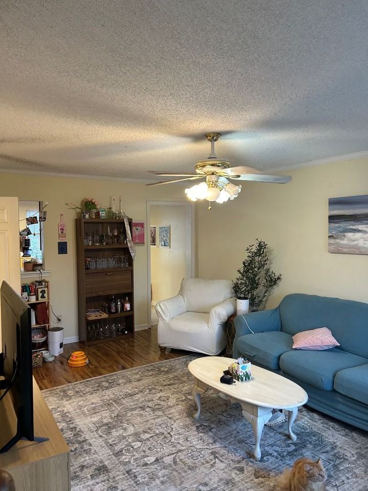 188 Williams Street #16 - Photo 3 of 10