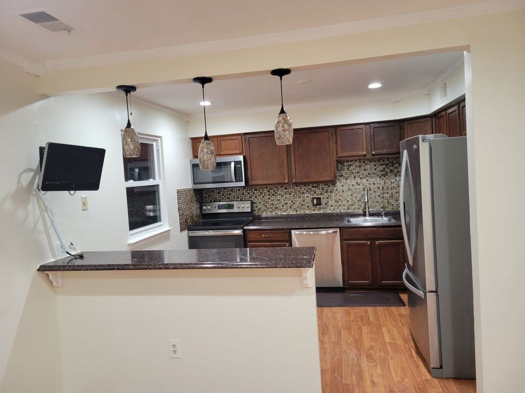 15808 Haynes Road - Photo 3 of 12