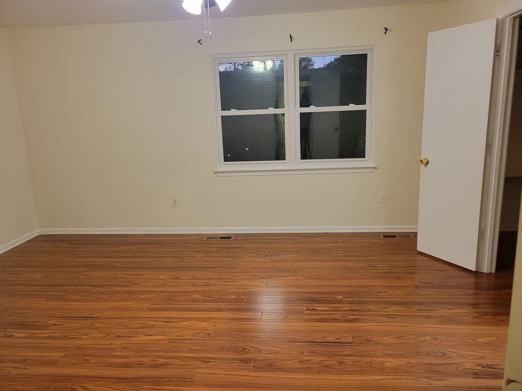 15808 Haynes Road - Photo 7 of 12