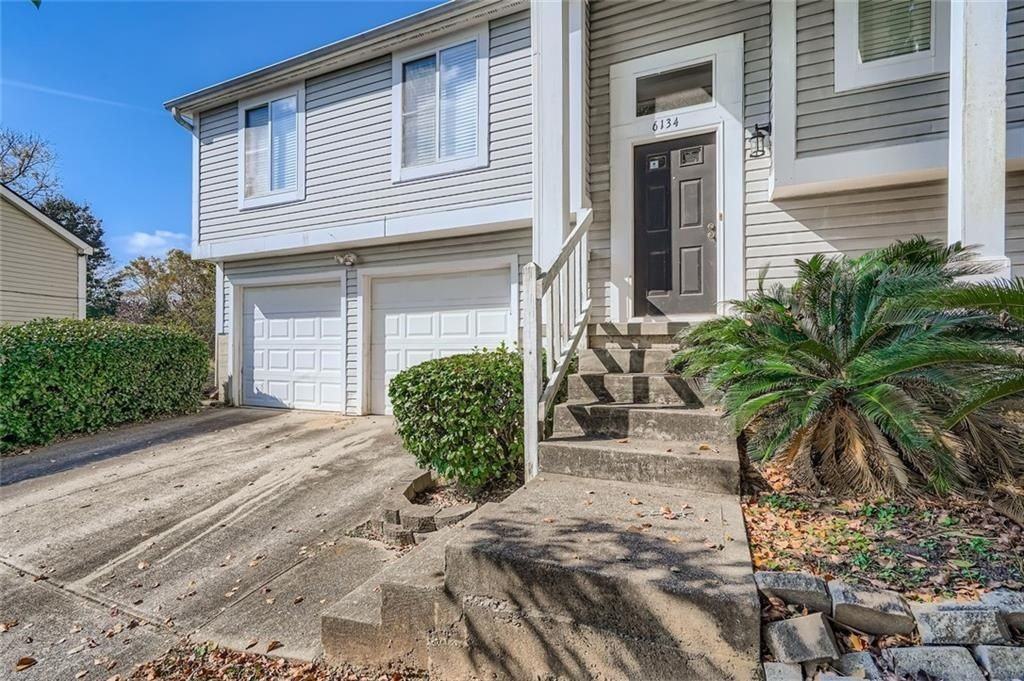 6134 Raintree Bnd - Photo 2 of 17