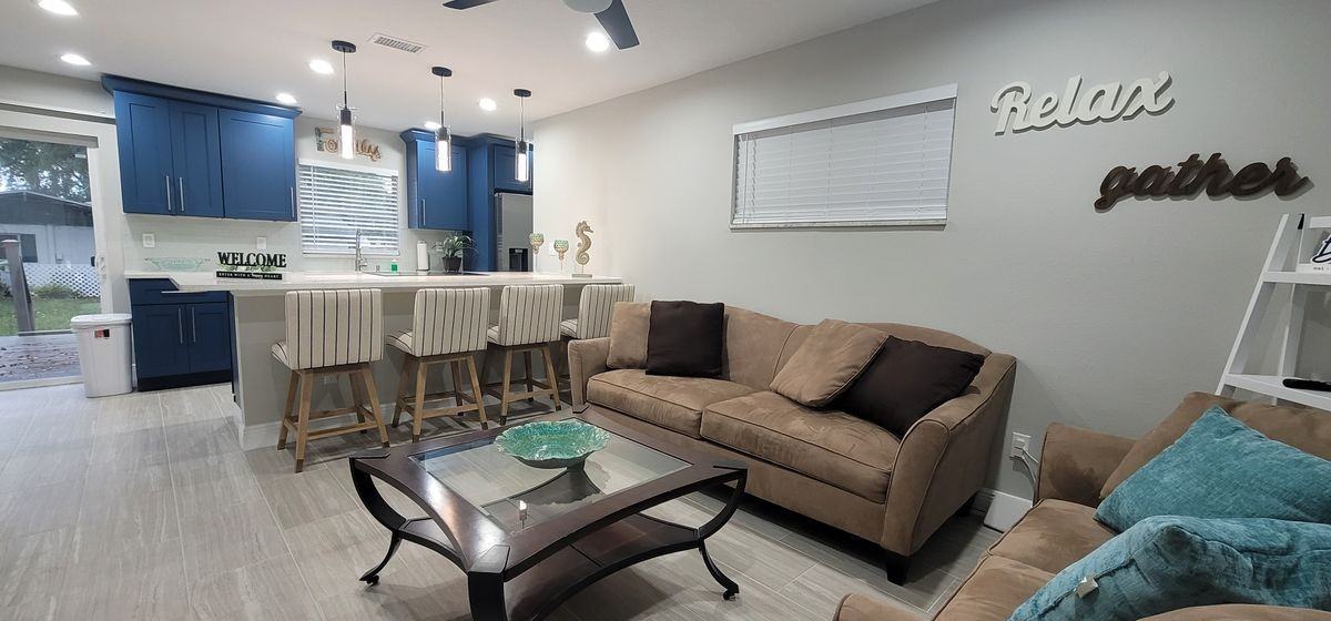 694 Douglas Ave - Photo 3 of 19