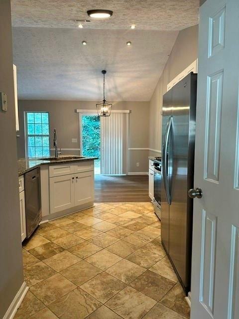 3409 Sentinel Cir - Photo 2 of 15