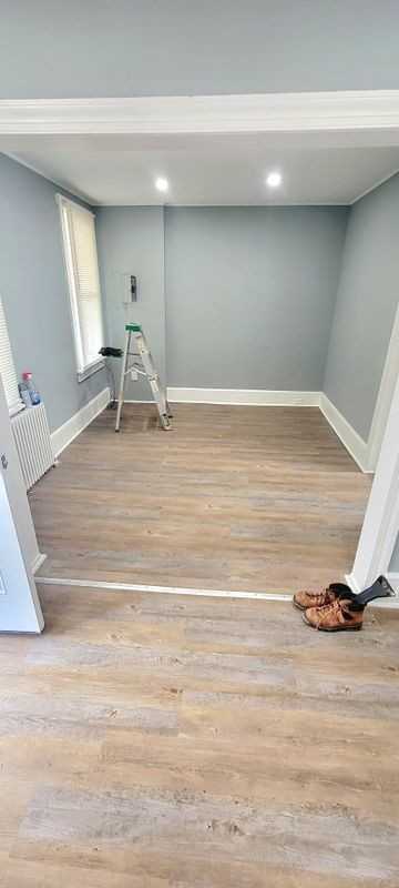 2402 Auburn Ter - Photo 2 of 3