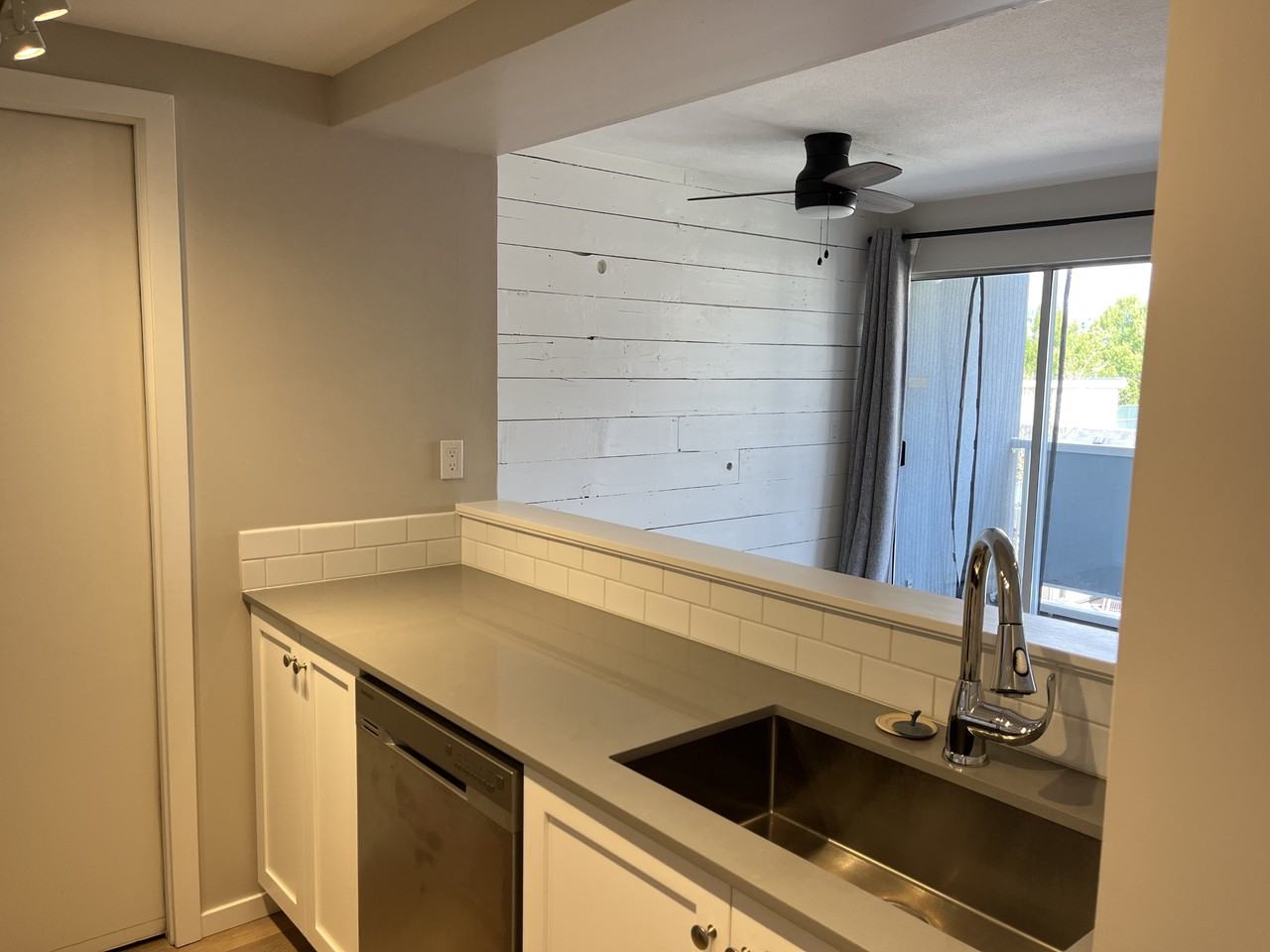 973 West 7th Avenue #2 - Photo 4 of 18