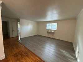 featured image of 500 E Park St