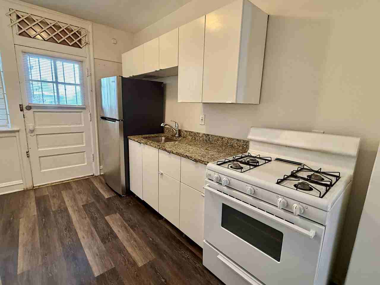 212 E 71st St #3 - Photo 2 of 8