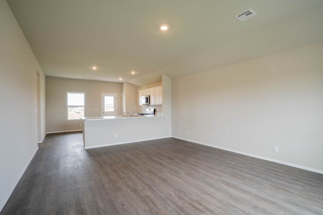 16220 S 87th East Ave - Photo 3 of 15