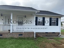 featured image of 611 Hicks Mill Rd