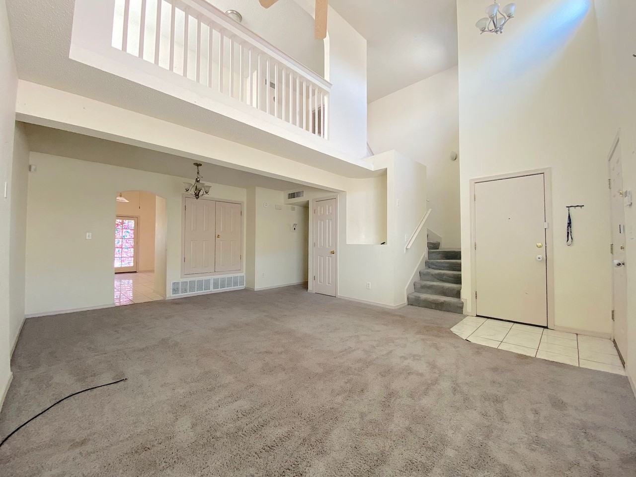 741 Linda Johnson - Photo 3 of 26